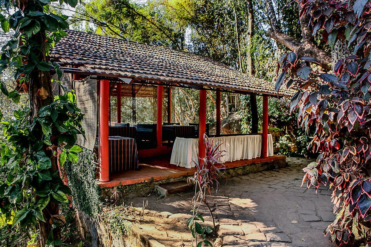 Edakkal Hermitage Resorts Ambalavayal Bagian luar foto